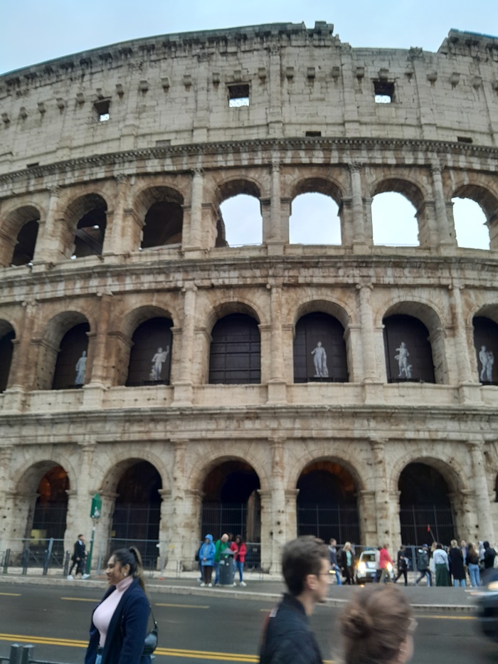 rome one day colosseum