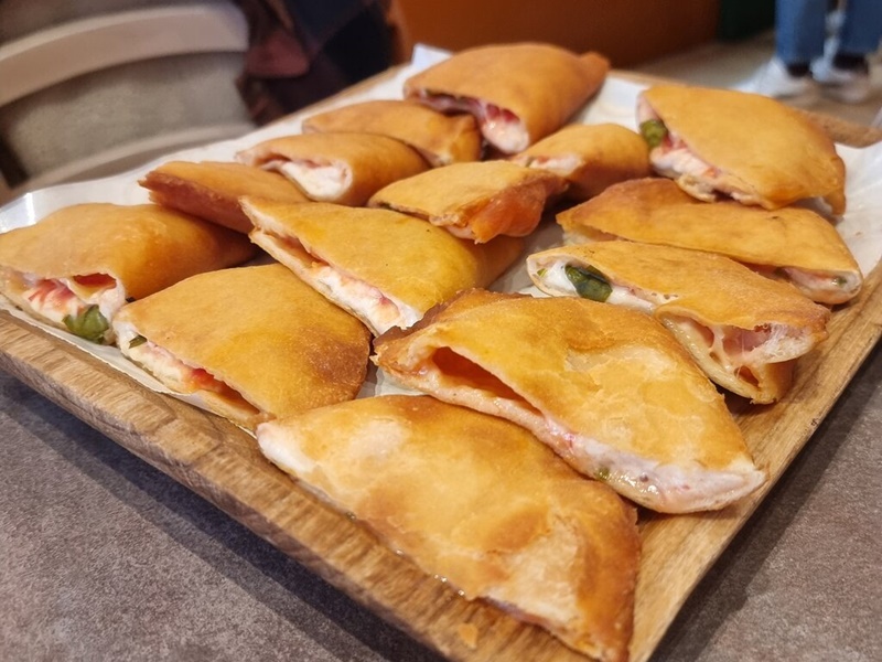 You'll eat panzerotto Pugliese on this Milan food tour in Italy You'll eat panzerotto Pugliese on this Milan food tour in Italy