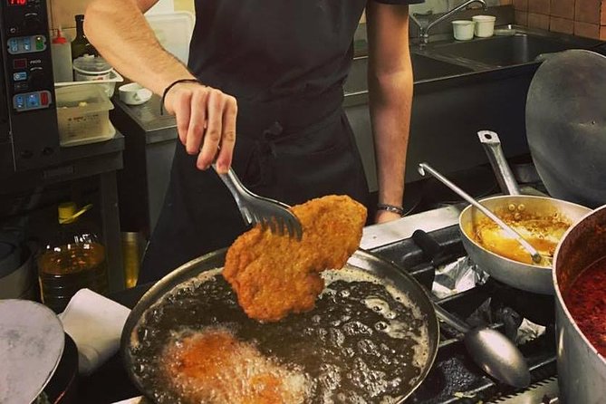 You'll taste "cotoletta alla bolognese" on this food tour in Bologna You'll taste "cotoletta alla bolognese" on this food tour in Bologna