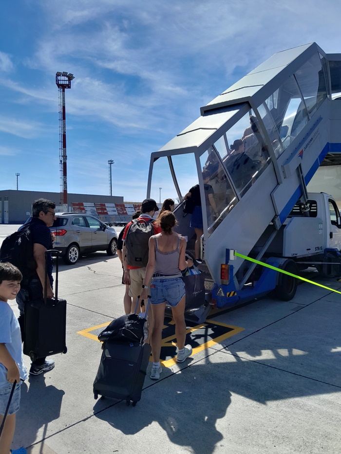 Boarding the plane on Dubrovnik’s Ruđer Bošković Airport Boarding the plane on Dubrovnik’s Ruđer Bošković Airport