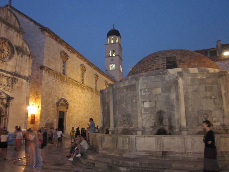 Dubrovnik by night