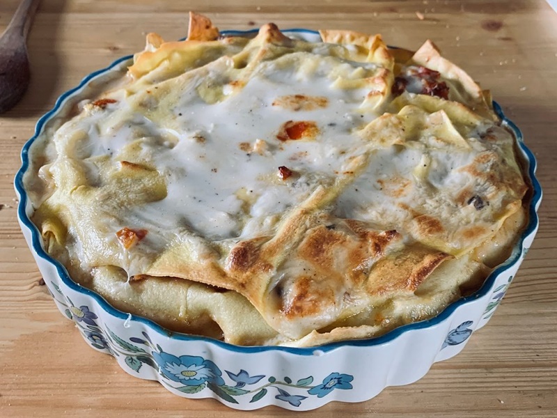 You'll cook authentic Roman meal during this cooking class in the countryside near Rome!