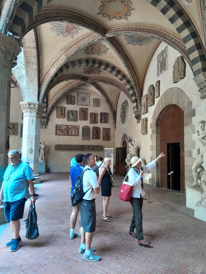 Visit Florence museums on a guided tour