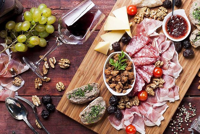 You'll taste salumi and other delicacies on this food tour in Milan You'll taste salumi and other delicacies on this food tour in Milan