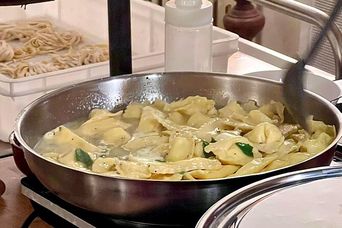 You'll be making a delicious pasta meal on this cooking class in Rome!