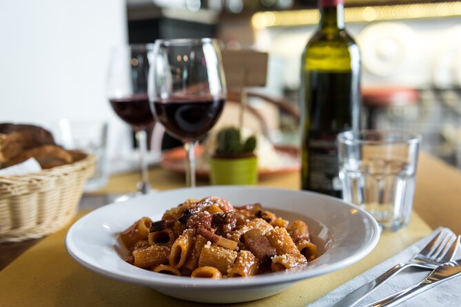 You'll be eating appetizing pasta on this food tour in Rome!